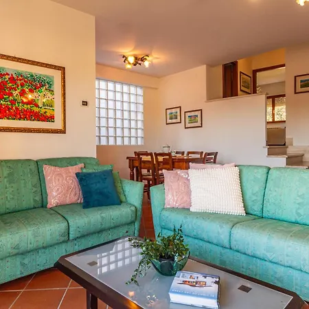 דירה - Essential