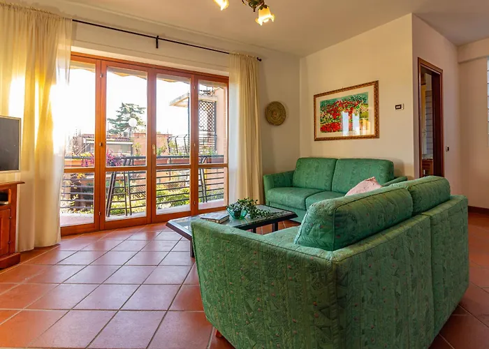 Apartment - Essential Rom